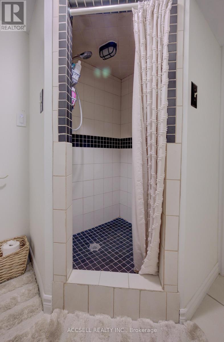 600 Highvalley Road, Hamilton, Ontario  L9G 3X3 - Photo 27 - X12654072