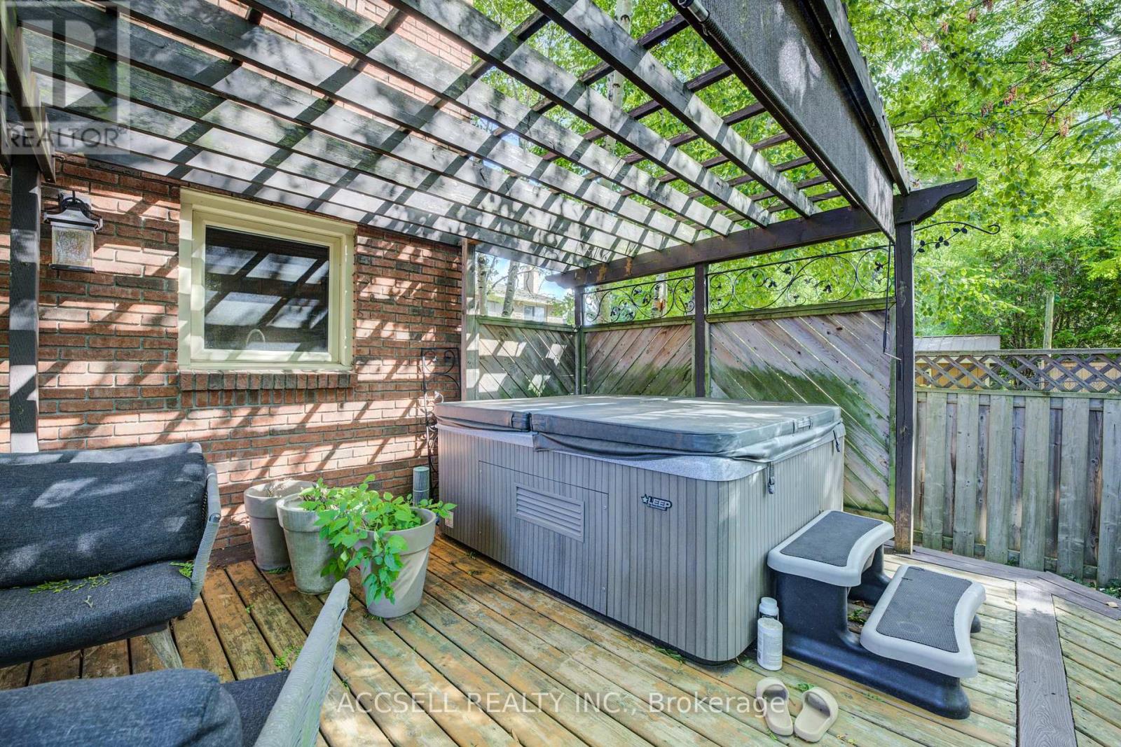 600 Highvalley Road, Hamilton, Ontario  L9G 3X3 - Photo 34 - X12654072