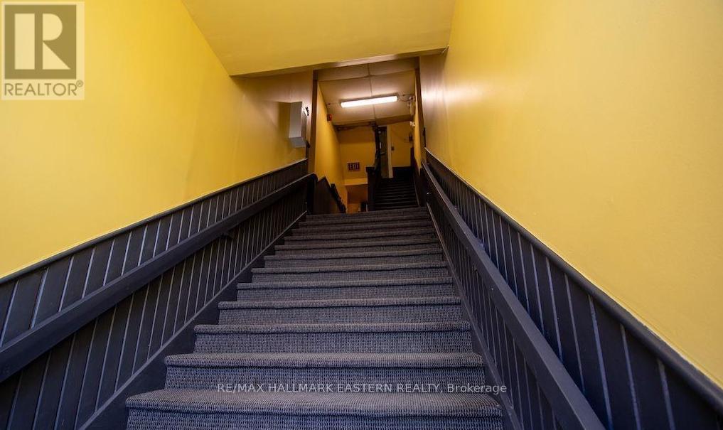 197 Hunter Street W, Peterborough (Town Ward 3), Ontario  K9H 2L1 - Photo 19 - X12652242