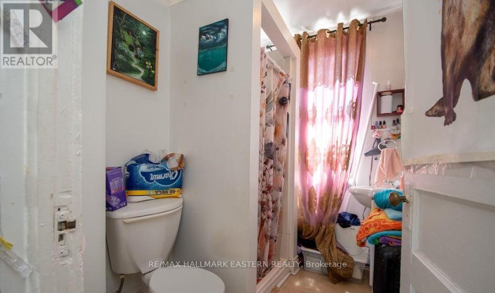 197 Hunter Street W, Peterborough (Town Ward 3), Ontario  K9H 2L1 - Photo 29 - X12652242