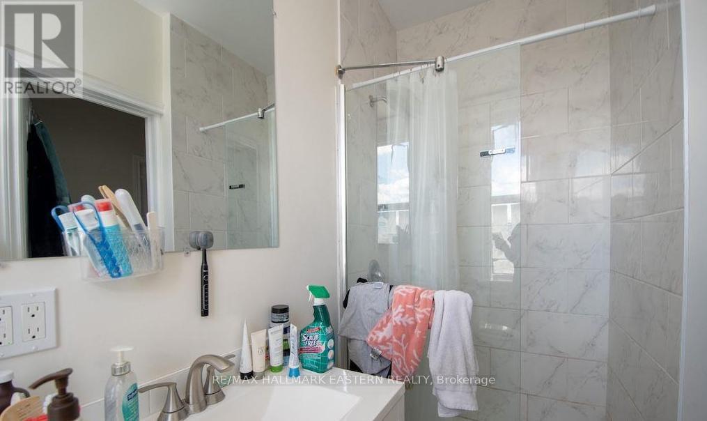 197 Hunter Street W, Peterborough (Town Ward 3), Ontario  K9H 2L1 - Photo 45 - X12652242