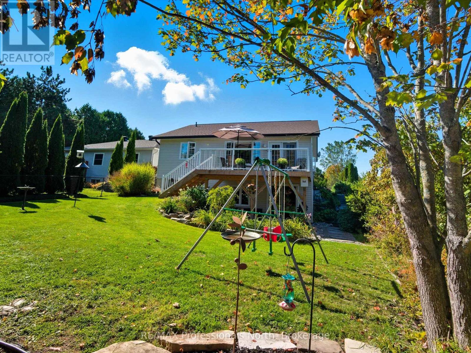 17 Keall Crescent, Bracebridge, Ontario  P1L 1Y4 - Photo 43 - X12654112