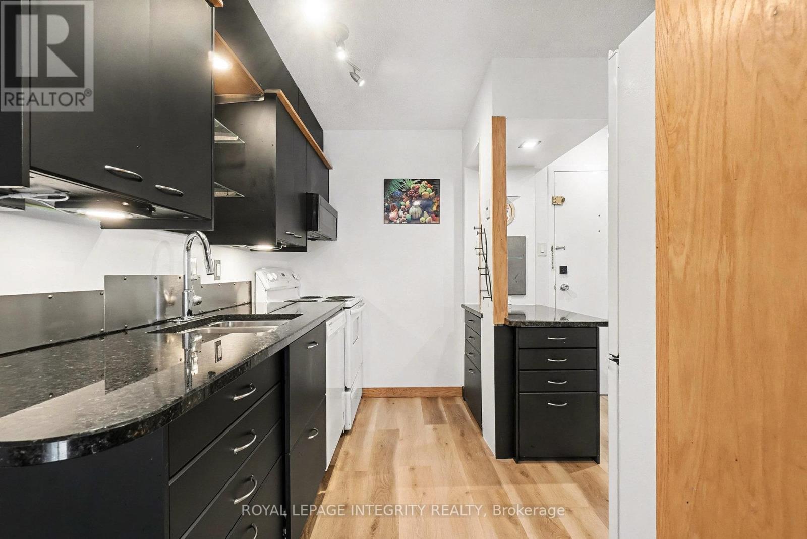 207 - 1180 Ohio Street, Ottawa, Ontario  K1H 8N5 - Photo 7 - X12654100