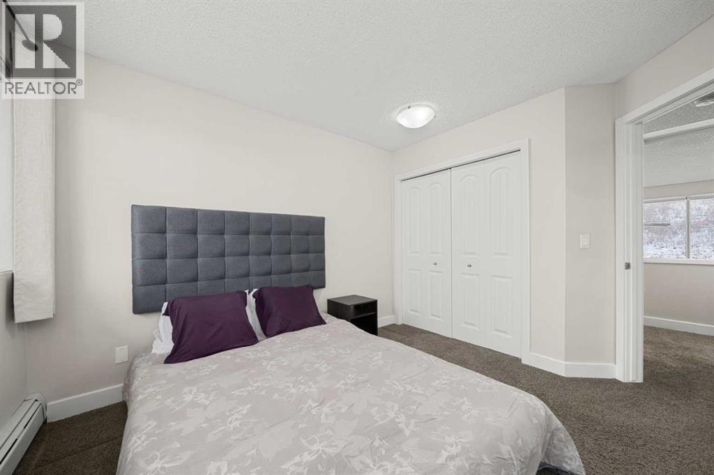 8, 301 Village Mews Sw, Calgary, Alberta  T3H 2L3 - Photo 25 - A2248553