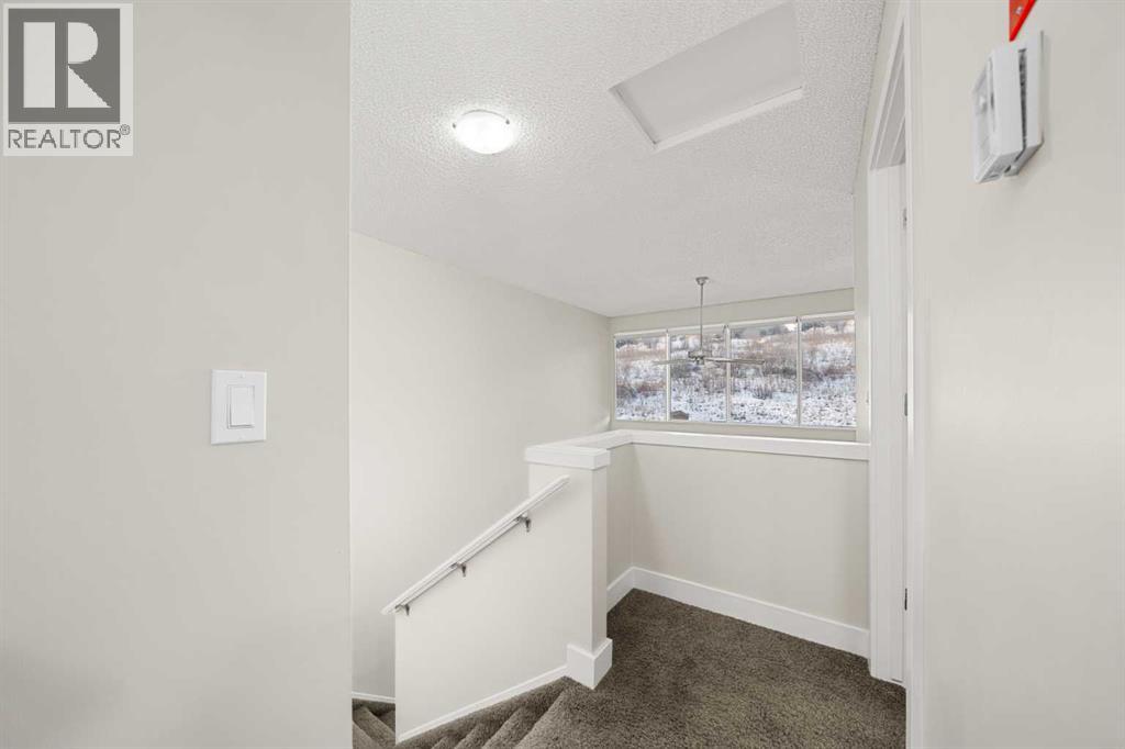 8, 301 Village Mews Sw, Calgary, Alberta  T3H 2L3 - Photo 20 - A2248553