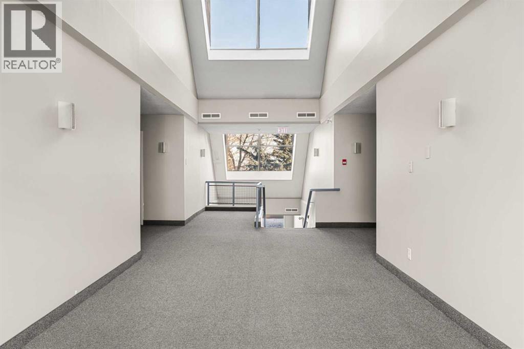 8, 301 Village Mews Sw, Calgary, Alberta  T3H 2L3 - Photo 30 - A2248553