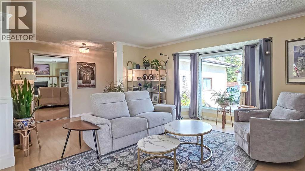 58 Maxwell Avenue, Red Deer, Alberta  T4R 1P5 - Photo 9 - A2270418