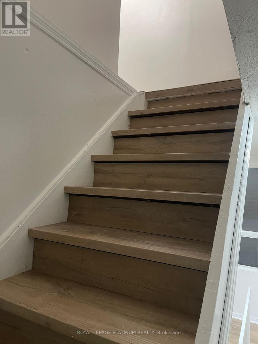 700 Brock Avenue, Toronto, Ontario  M6H 3P2 - Photo 2 - W12654092