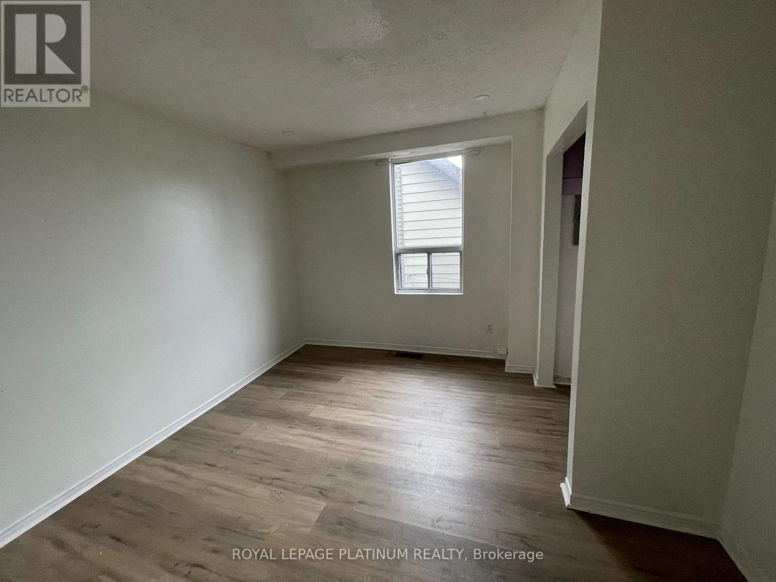 700 Brock Avenue, Toronto, Ontario  M6H 3P2 - Photo 21 - W12654092