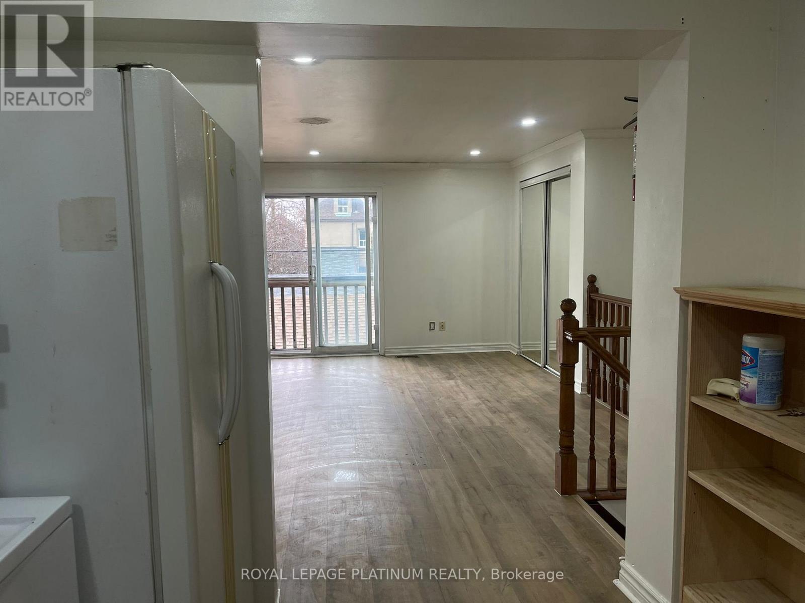 700 Brock Avenue, Toronto, Ontario  M6H 3P2 - Photo 26 - W12654092