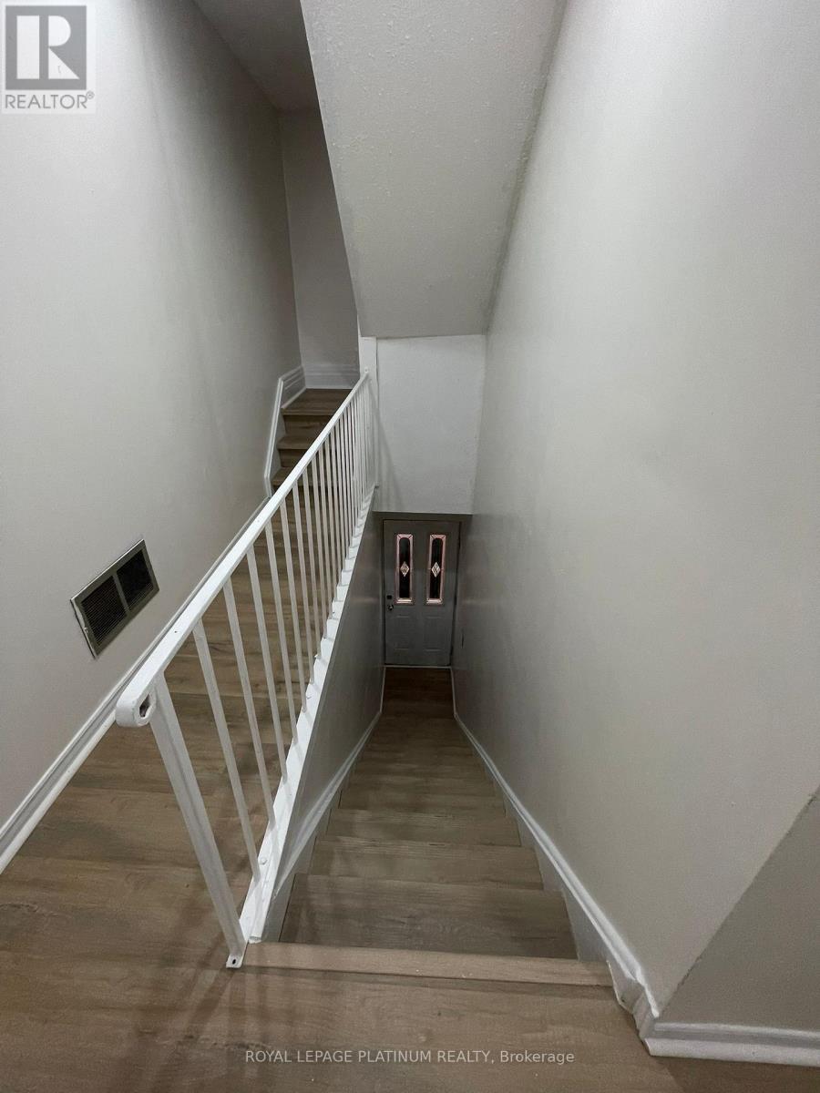 700 Brock Avenue, Toronto, Ontario  M6H 3P2 - Photo 4 - W12654092