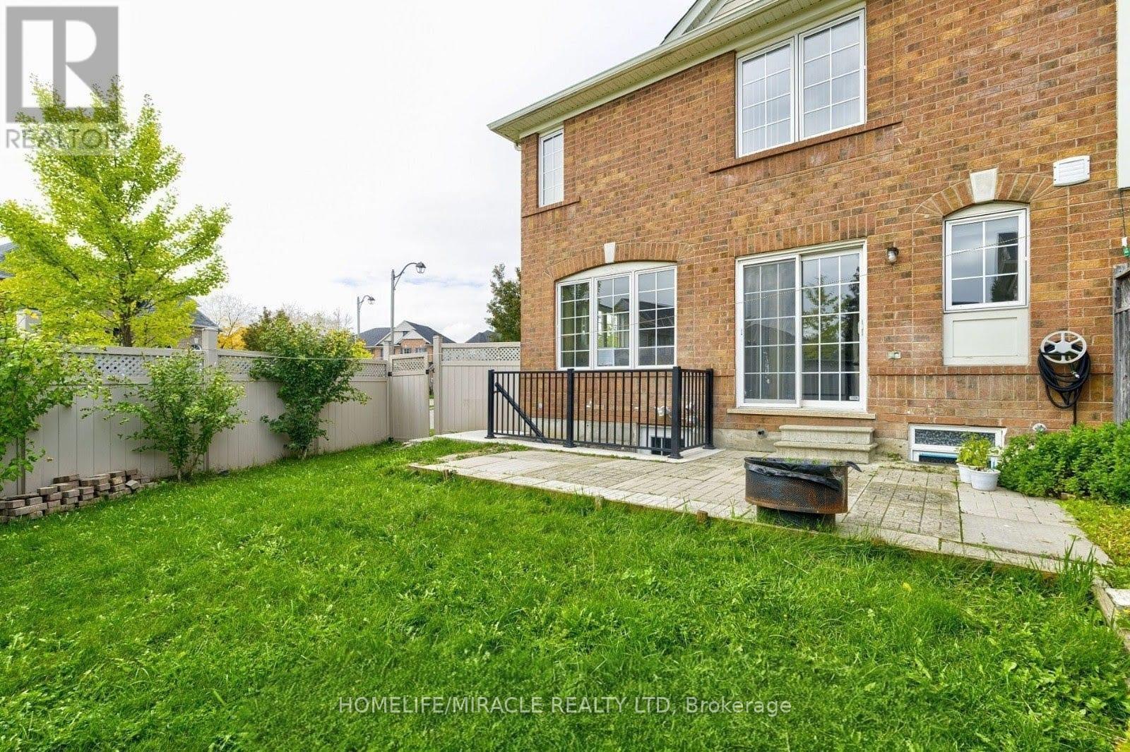 Basement - 4 Dalia Street, Brampton, Ontario  L6X 0L7 - Photo 8 - W12654102