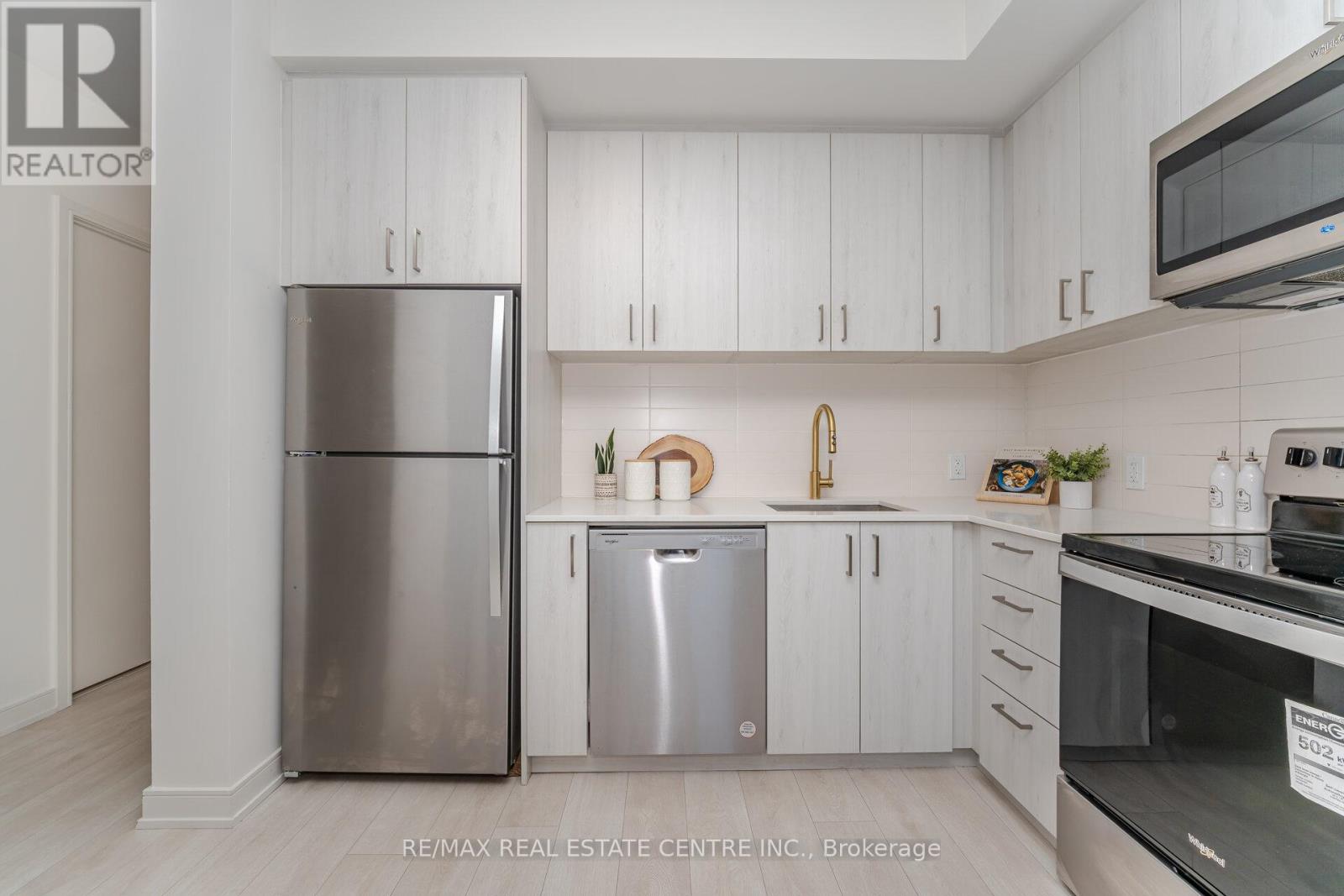 201 - 8010 Derry Road, Milton, Ontario  L9T 9N3 - Photo 14 - W12654104