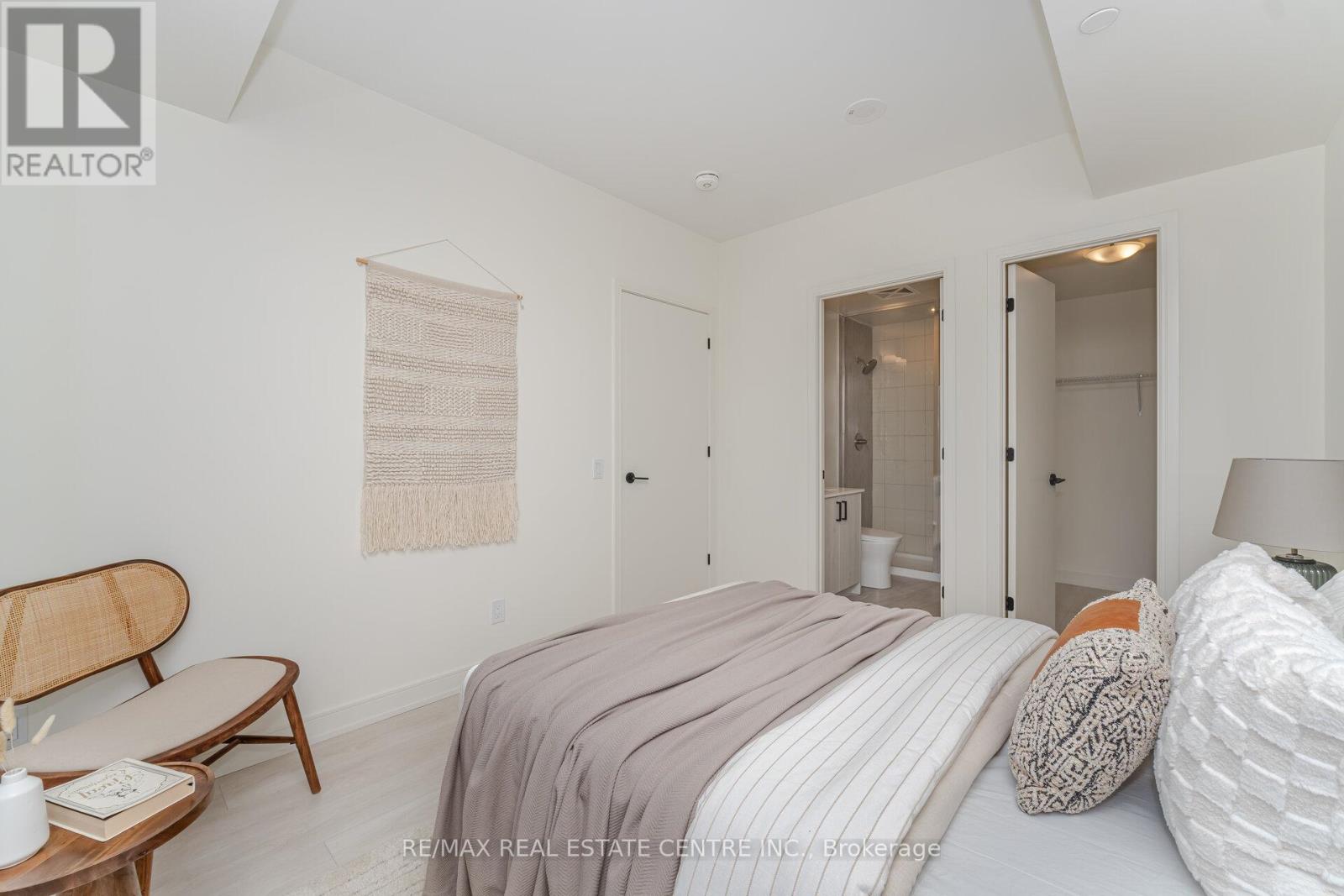 201 - 8010 Derry Road, Milton, Ontario  L9T 9N3 - Photo 24 - W12654104