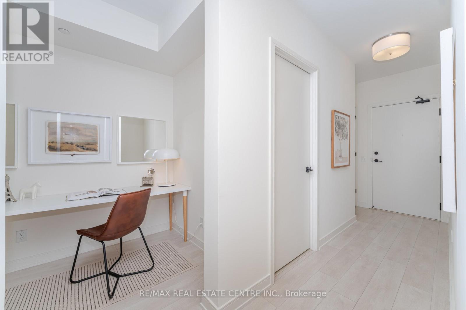 201 - 8010 Derry Road, Milton, Ontario  L9T 9N3 - Photo 8 - W12654104