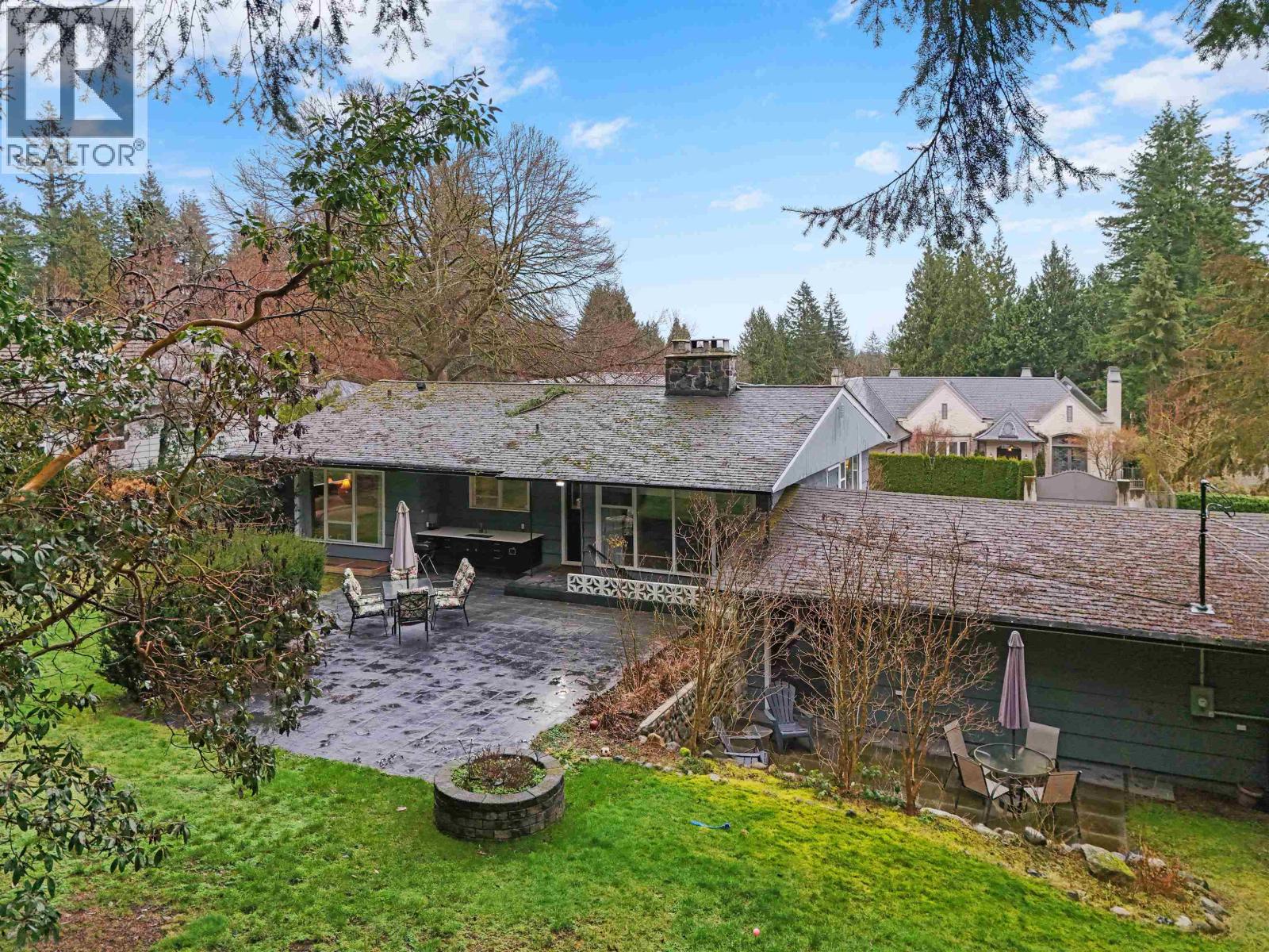 385 STEVENS DRIVE, West Vancouver, British Columbia