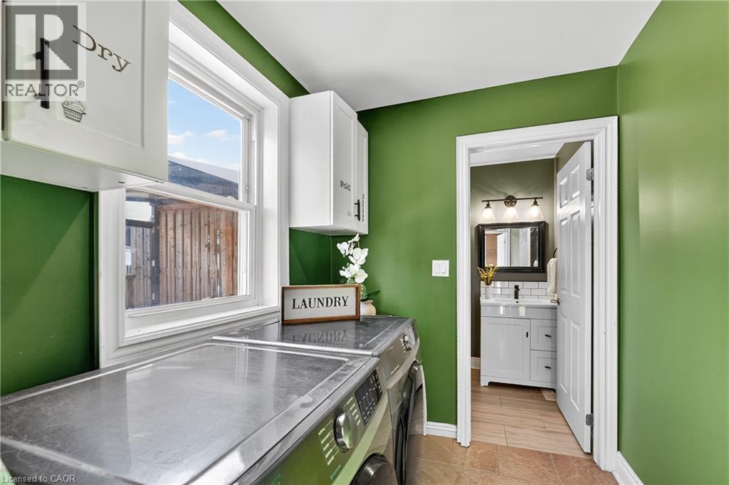 261 Gilmore Road, Fort Erie, Ontario  L2A 2M6 - Photo 13 - 40783860