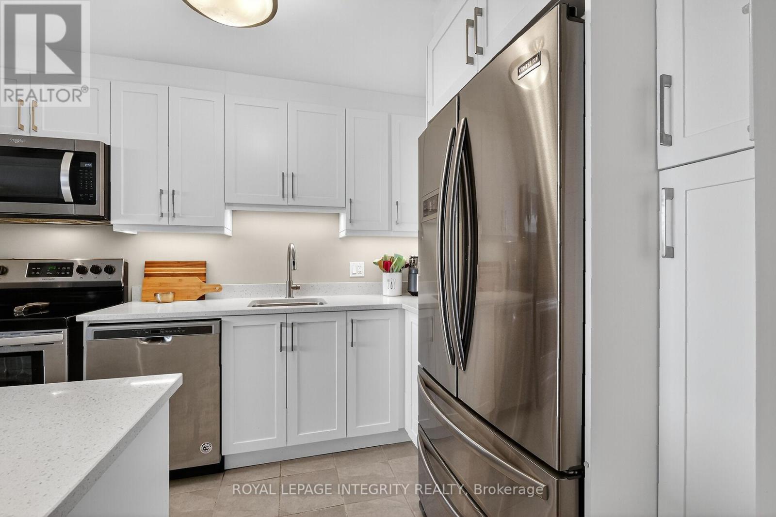 704 - 265 Poulin Avenue, Ottawa, Ontario  K2B 7Y8 - Photo 13 - X12654154