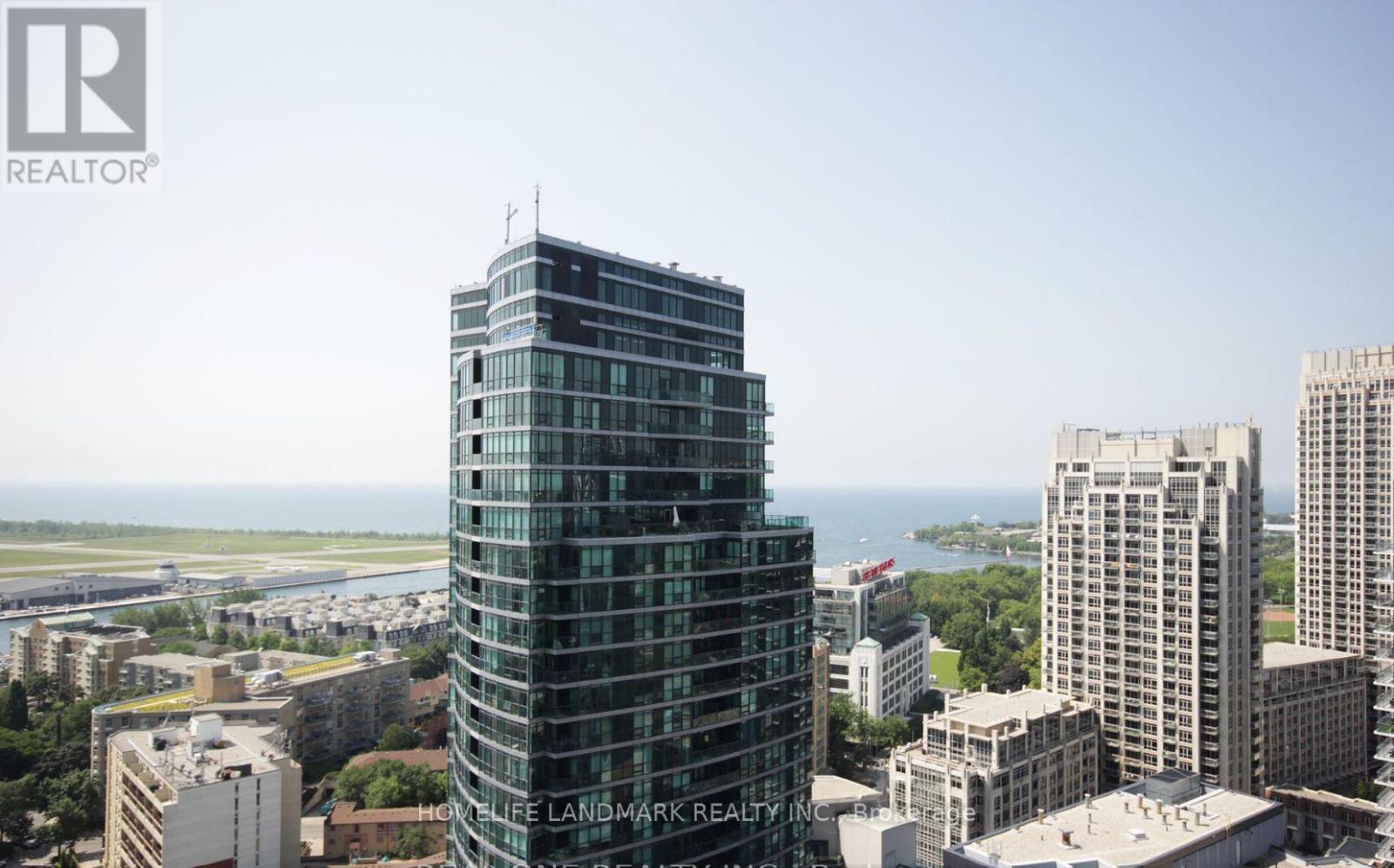 3202 - 19 Bathurst Street, Toronto, Ontario  M5V 0N1 - Photo 2 - C12651656