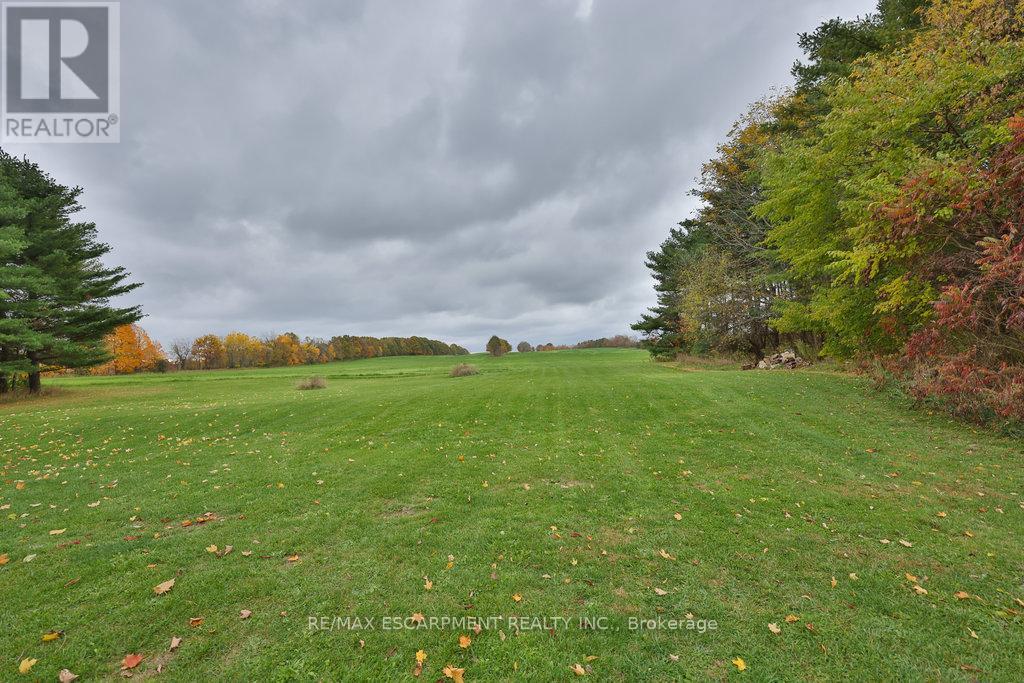 5672 Cedar Springs Road, Burlington, Ontario  L7P 0B9 - Photo 22 - W12611382