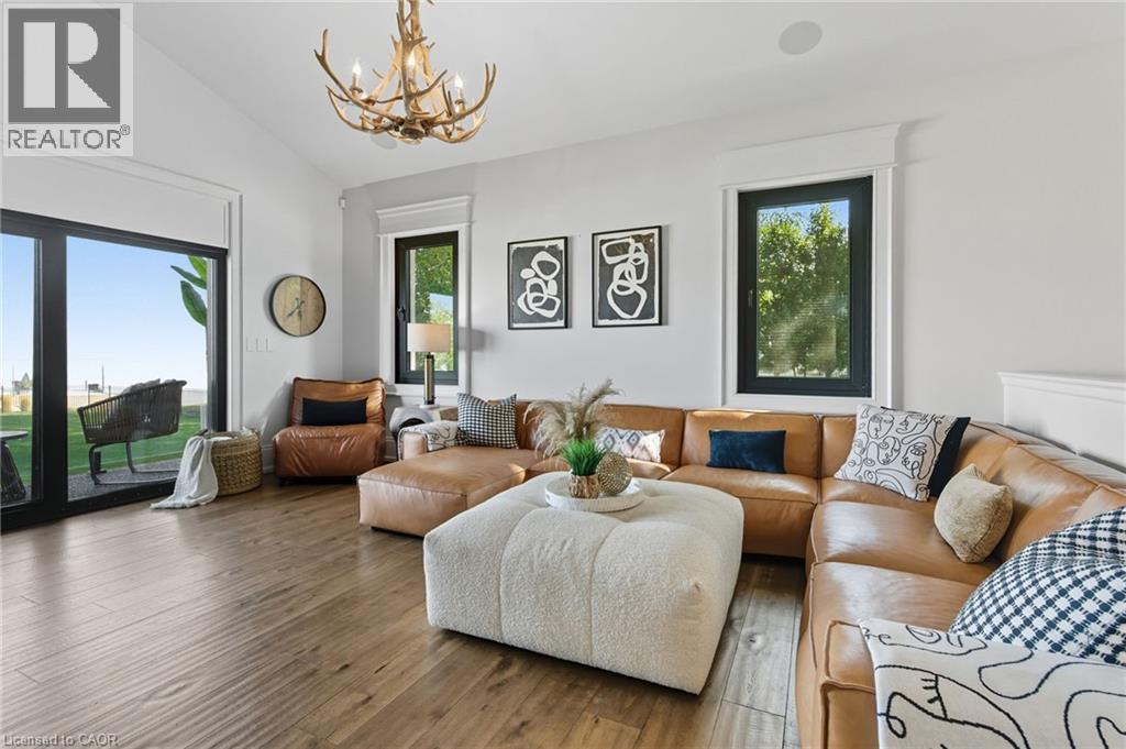 9 Lochside Drive, Stoney Creek, Ontario  L8E 5T6 - Photo 22 - 40764815