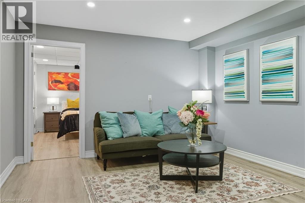 9 Lochside Drive, Stoney Creek, Ontario  L8E 5T6 - Photo 45 - 40764815