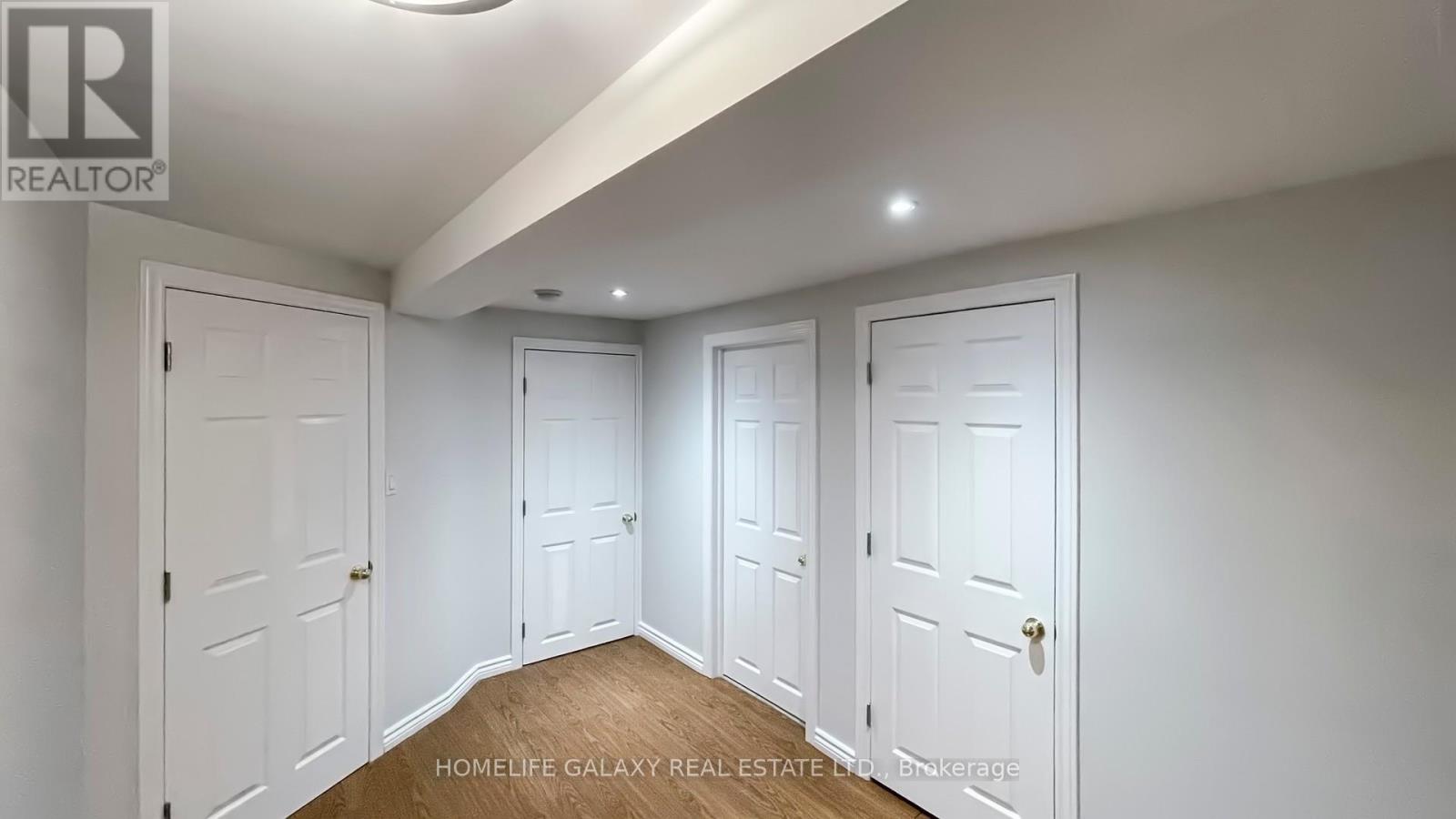 302 Redstone Road, Richmond Hill, Ontario  L4S 2V6 - Photo 25 - N12654146