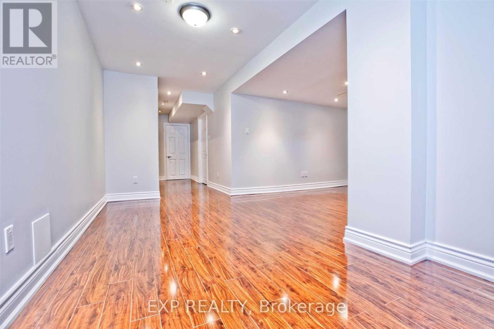 32 Nottingham Drive, Richmond Hill, Ontario  L4S 1Z6 - Photo 17 - N12654156