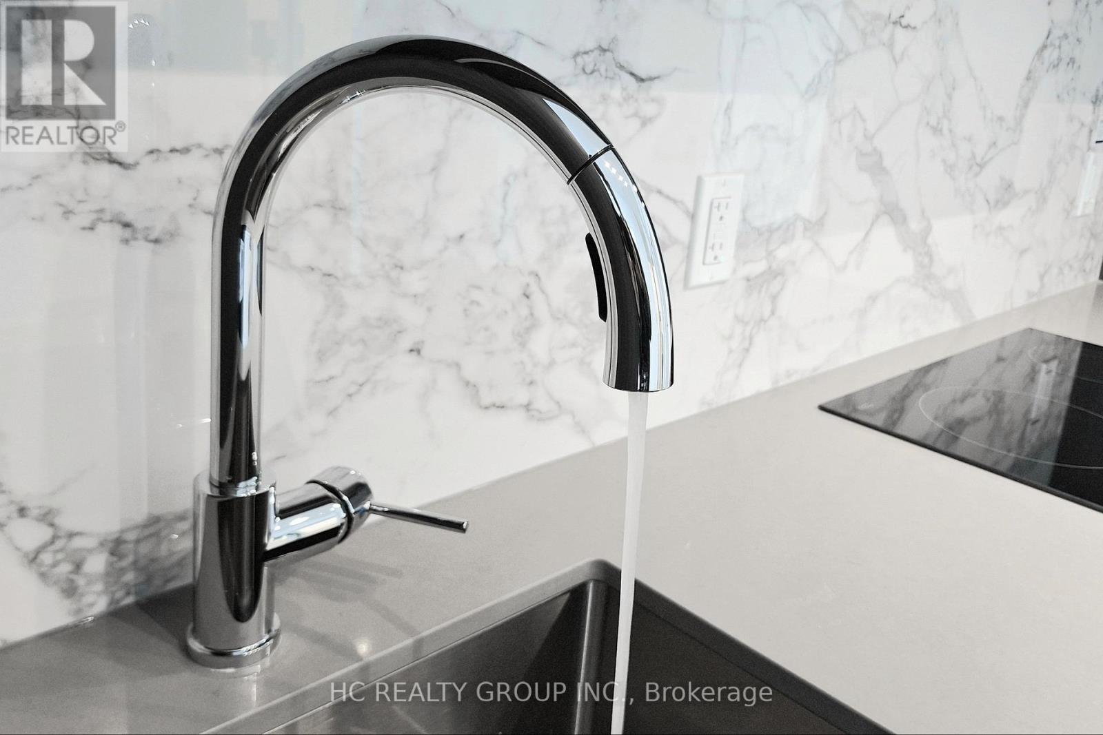 4803 - 8 Interchange Way, Vaughan, Ontario  L4K 5Z7 - Photo 18 - N12654164