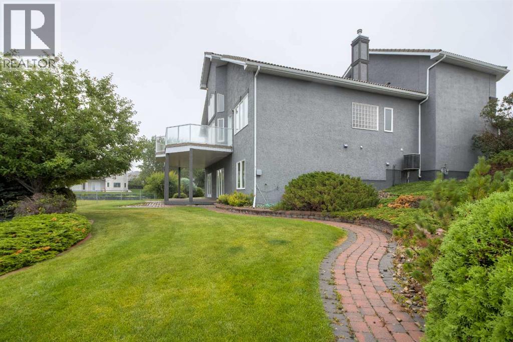 73 Fairmont Park Landing S, Lethbridge, Alberta  T1K 7L1 - Photo 3 - A2240989