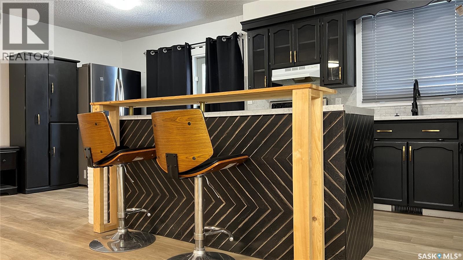 310 5th Avenue, Cudworth, Saskatchewan  S0K 1B0 - Photo 4 - SK025978