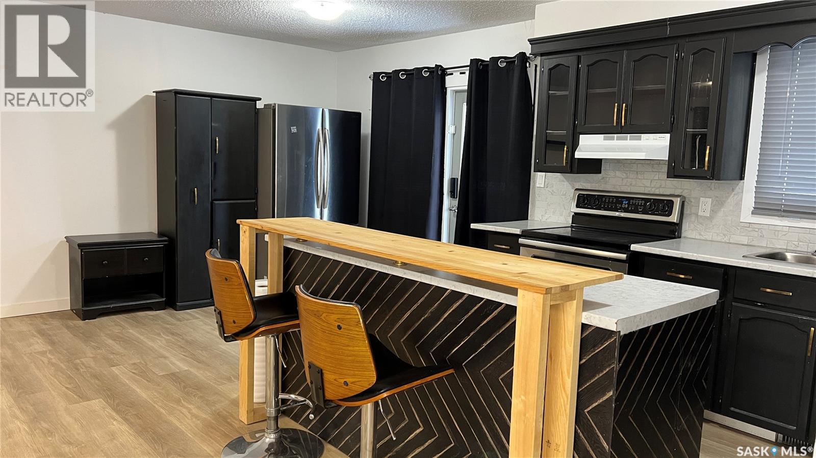 310 5th Avenue, Cudworth, Saskatchewan  S0K 1B0 - Photo 7 - SK025978