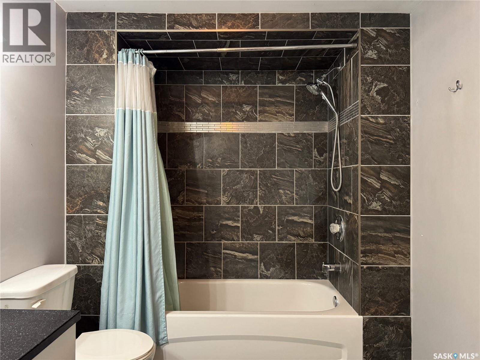 308 Tesky Crescent, Wynyard, Saskatchewan  S0A 4T0 - Photo 22 - SK025955