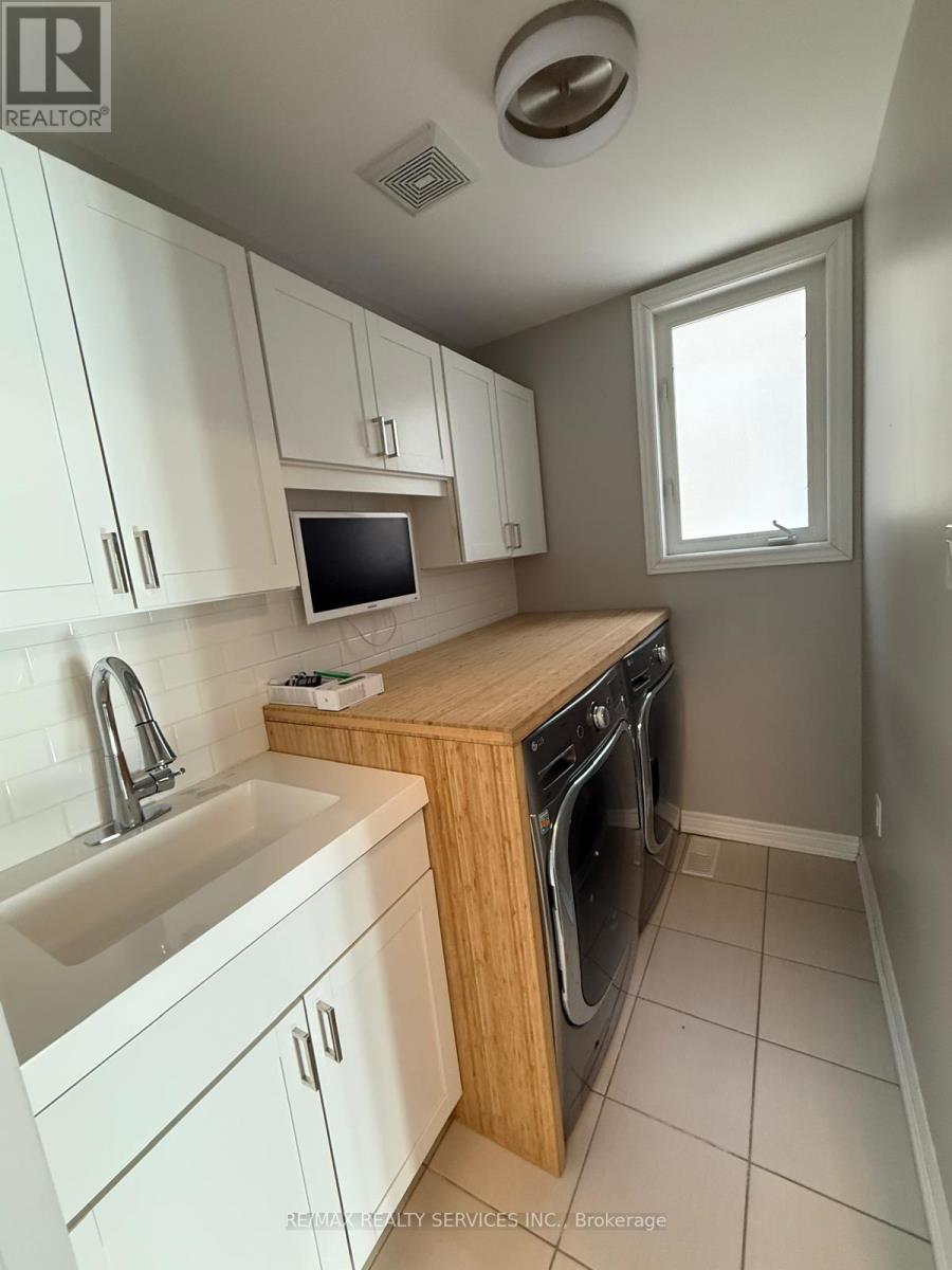 58 Promenade Drive N, Whitby, Ontario  L1R 0L4 - Photo 15 - E12653636