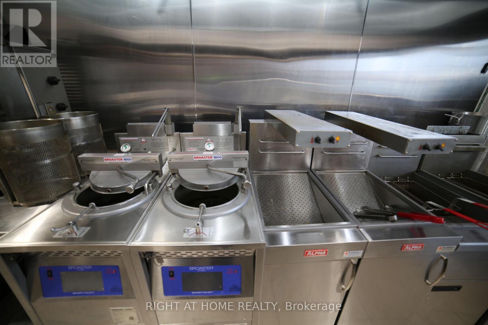 25 - 3460 Platinum Drive, Mississauga, Ontario  L5M 7N4 - Photo 16 - W12653918