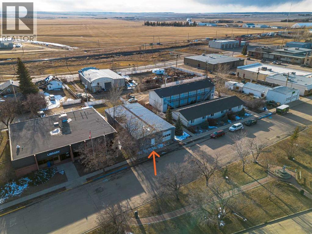 125 2 Avenue Se, Three Hills, Alberta  T0M 2A0 - Photo 2 - A2208329