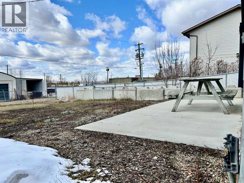 125 2 Avenue Se, Three Hills, Alberta  T0M 2A0 - Photo 12 - A2208329