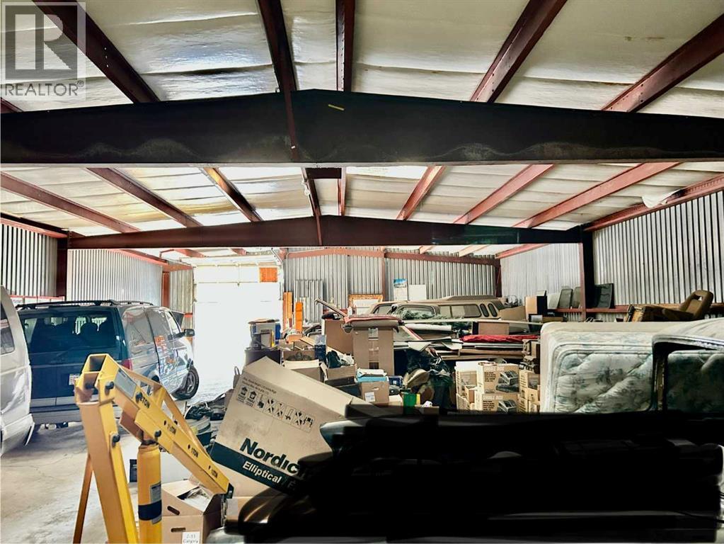 125 2 Avenue Se, Three Hills, Alberta  T0M 2A0 - Photo 17 - A2208329