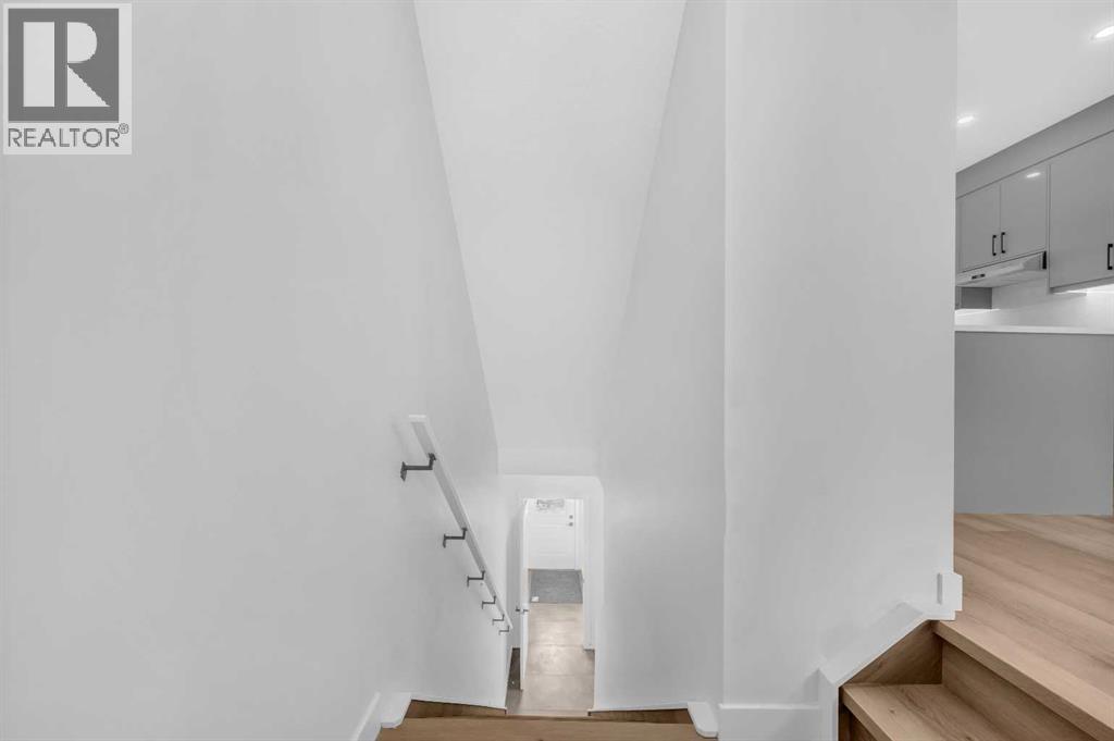 8810 48 Street Ne, Calgary, Alberta  T3J 5N8 - Photo 11 - A2263047