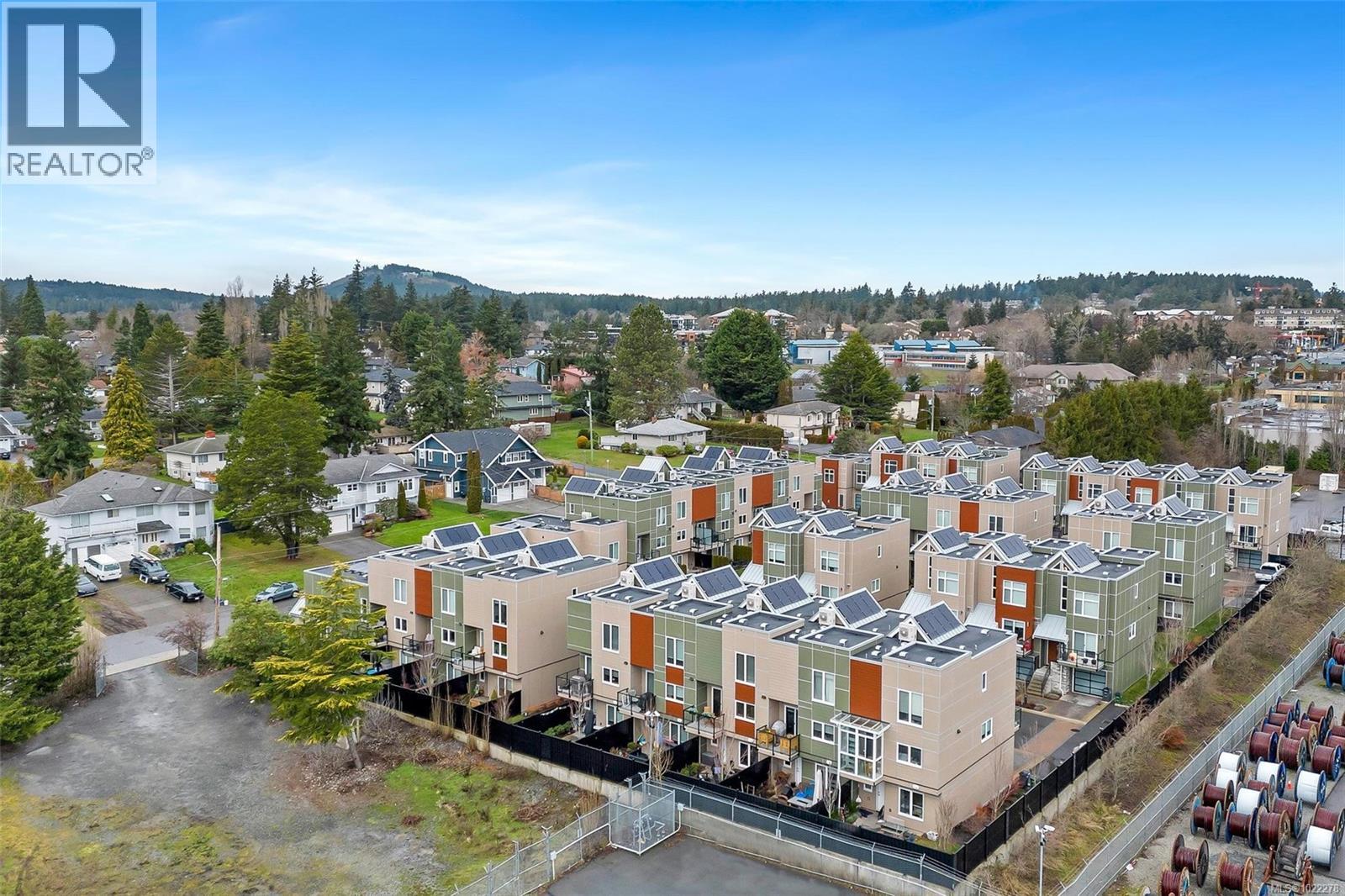 13 4355 Viewmont Ave, Saanich, British Columbia  V8Z 5K8 - Photo 45 - 1022278