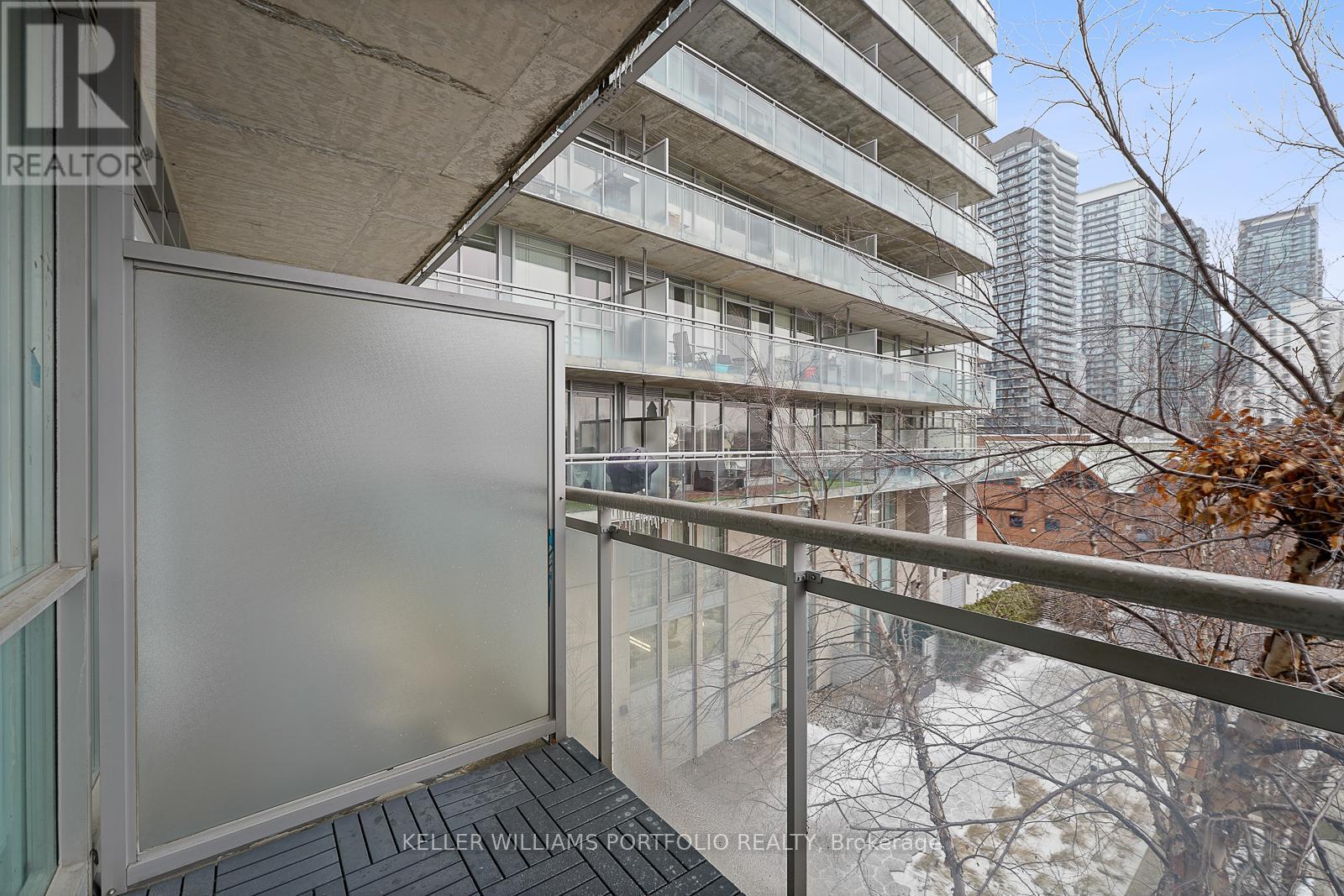 505 - 30 Canterbury Place, Toronto, Ontario  M2N 0B9 - Photo 19 - C12654202