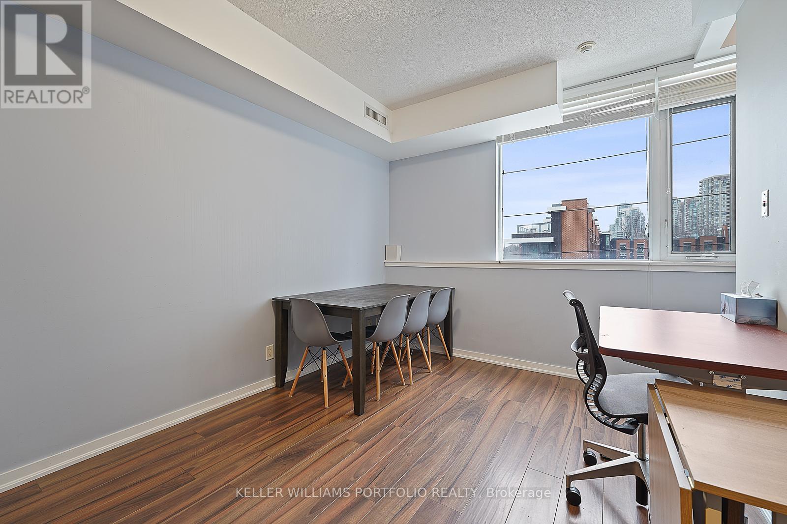505 - 30 Canterbury Place, Toronto, Ontario  M2N 0B9 - Photo 8 - C12654202