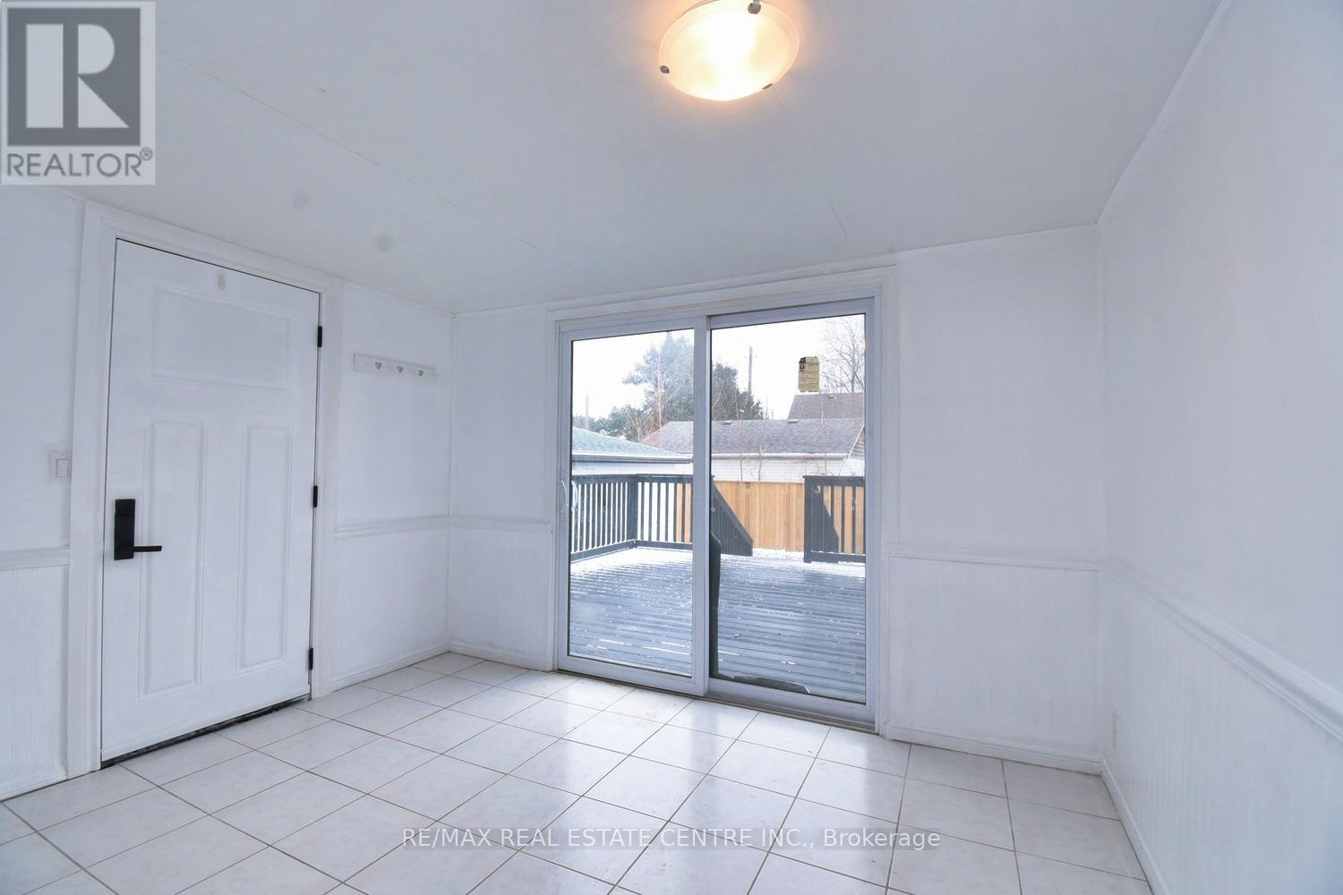 215 Walter Avenue S, Hamilton, Ontario  L8K 3L3 - Photo 14 - X12654168