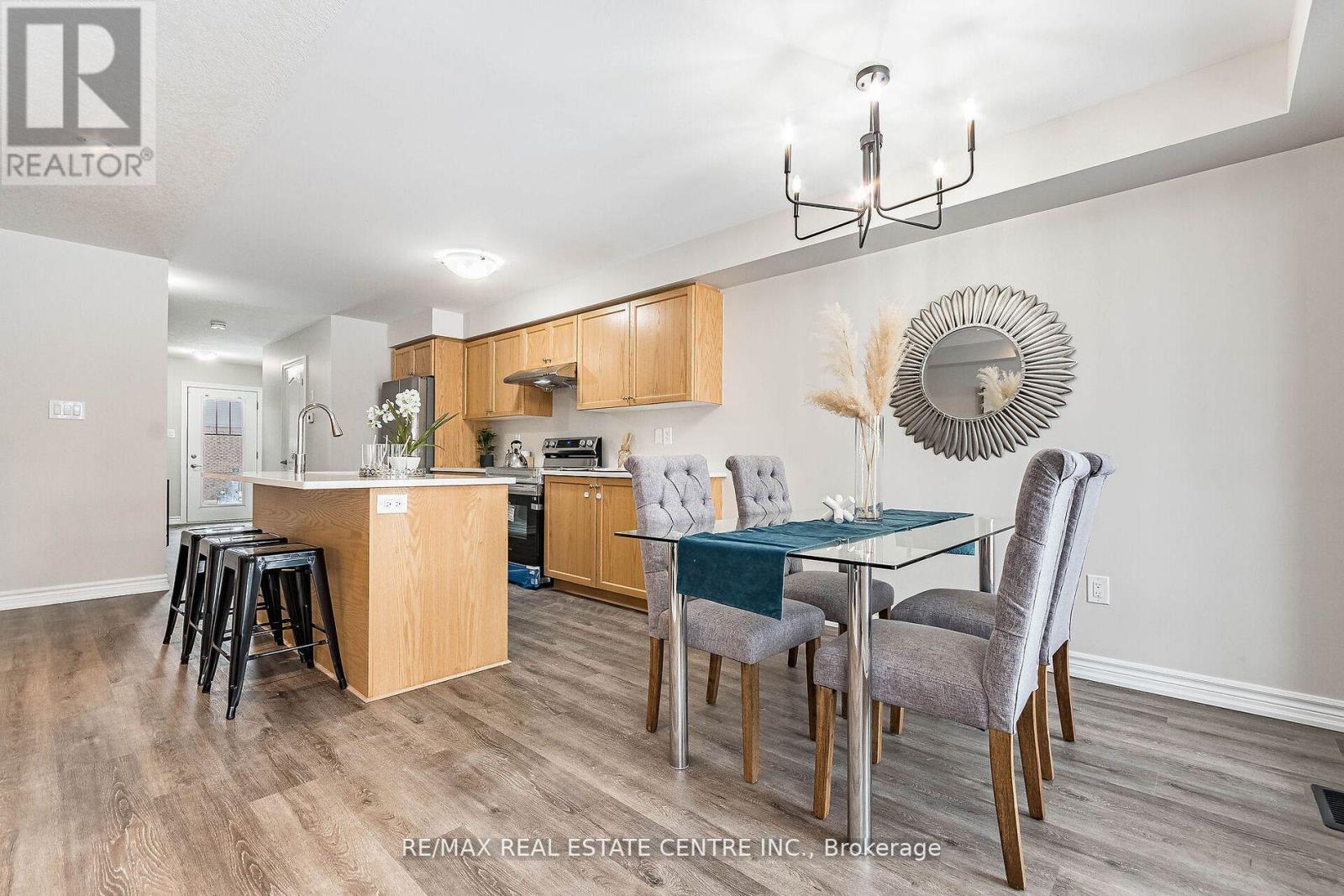 10 Utter Place, Hamilton, Ontario  L8J 0H7 - Photo 12 - X12654184