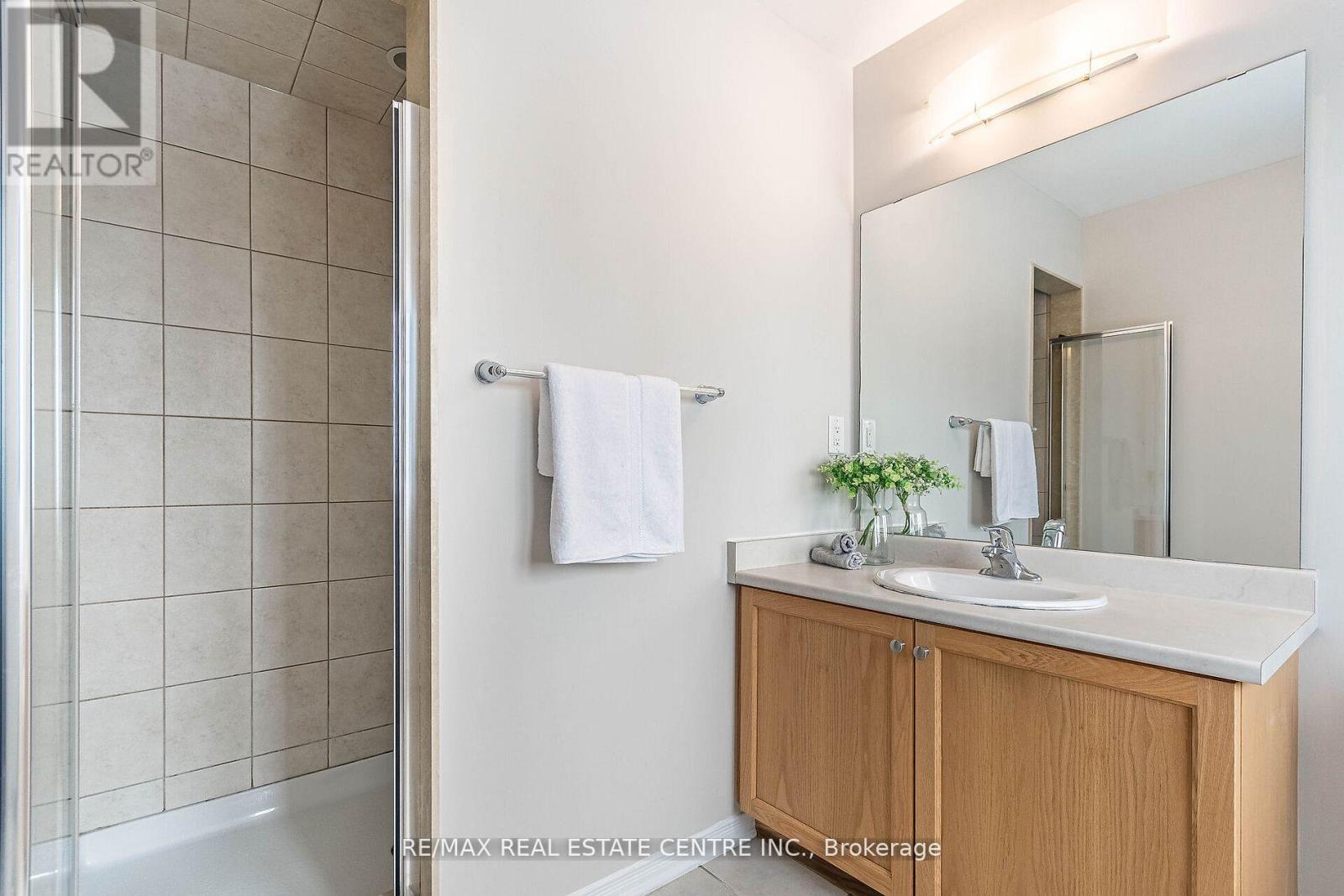 10 Utter Place, Hamilton, Ontario  L8J 0H7 - Photo 21 - X12654184