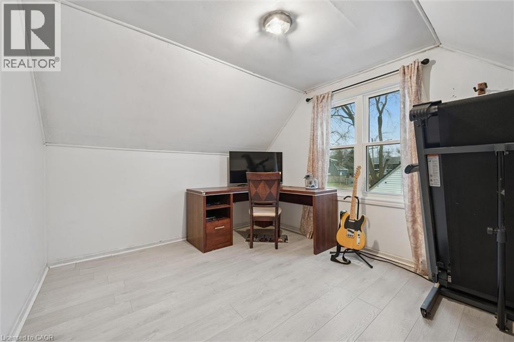 429 Clayton Street, Listowel, Ontario  N4W 2G4 - Photo 19 - 40790900