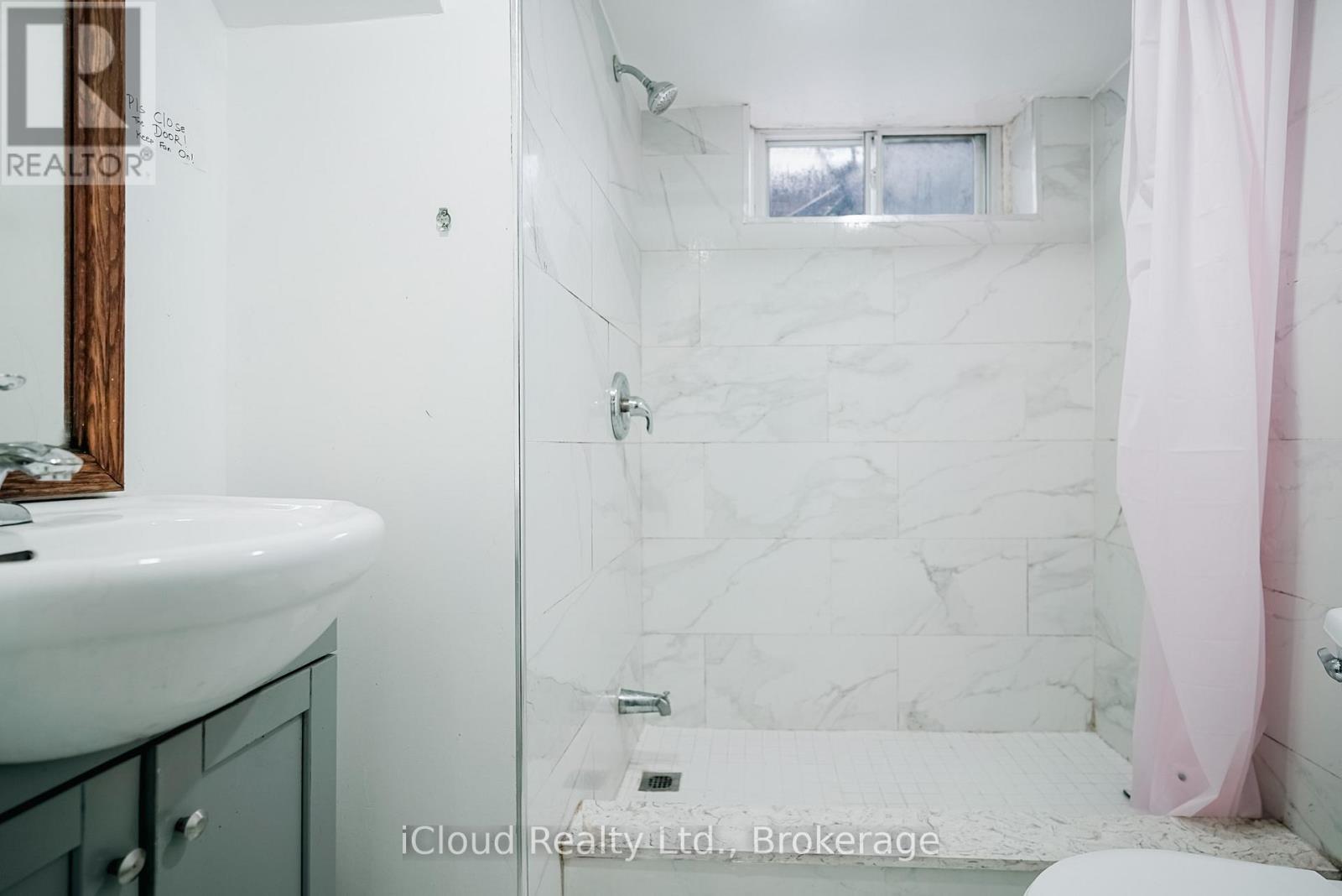 8 Chandler Drive, Toronto, Ontario  M1G 1Z2 - Photo 17 - E12654188