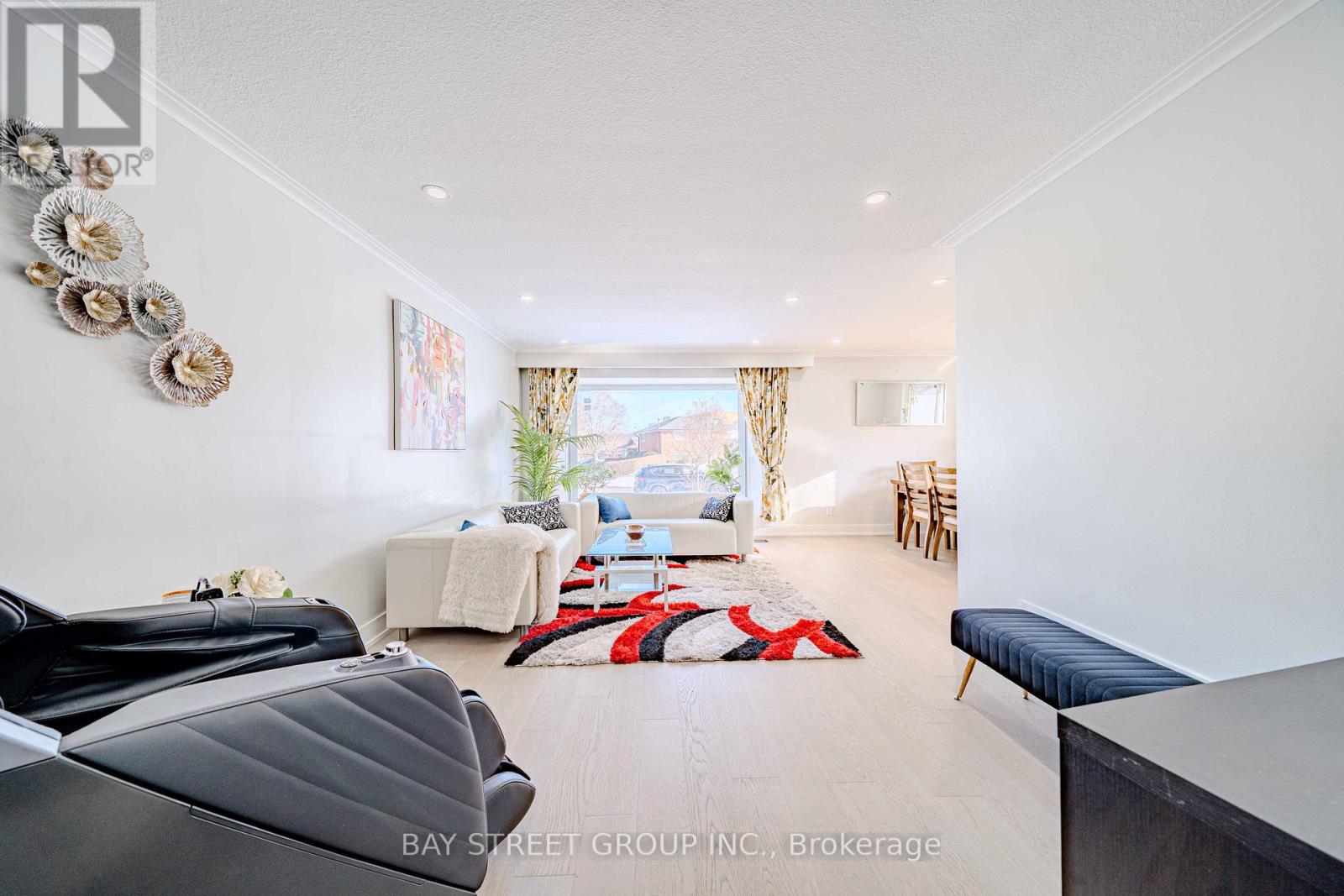 14 Amarillo Drive, Toronto, Ontario  M1J 2P8 - Photo 5 - E12654206