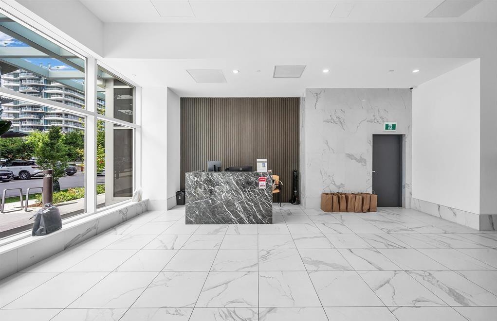 2904 13350 Central Avenue, Surrey, British Columbia  V3T 0S1 - Photo 6 - R3075179