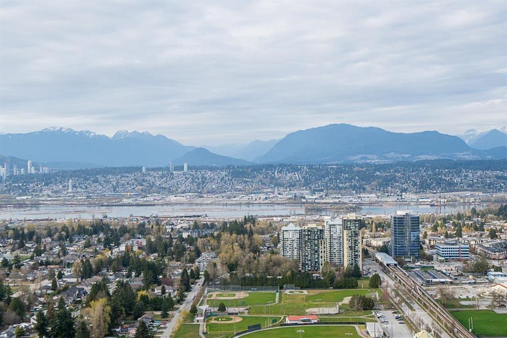 2904 13350 Central Avenue, Surrey, British Columbia  V3T 0S1 - Photo 29 - R3075179